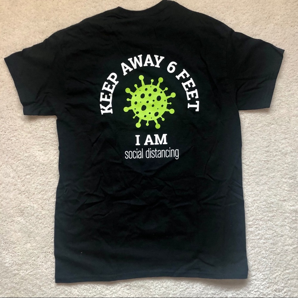 Social distancing COVID-19 T shirt unisex M NWT